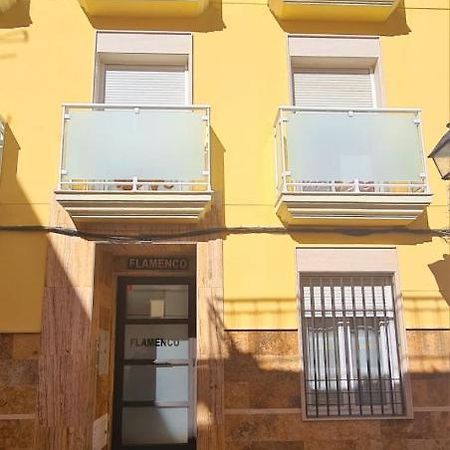 Apartamento A 2 Minutos De La Playa Y Centro Фуeнхирола Екстериор снимка